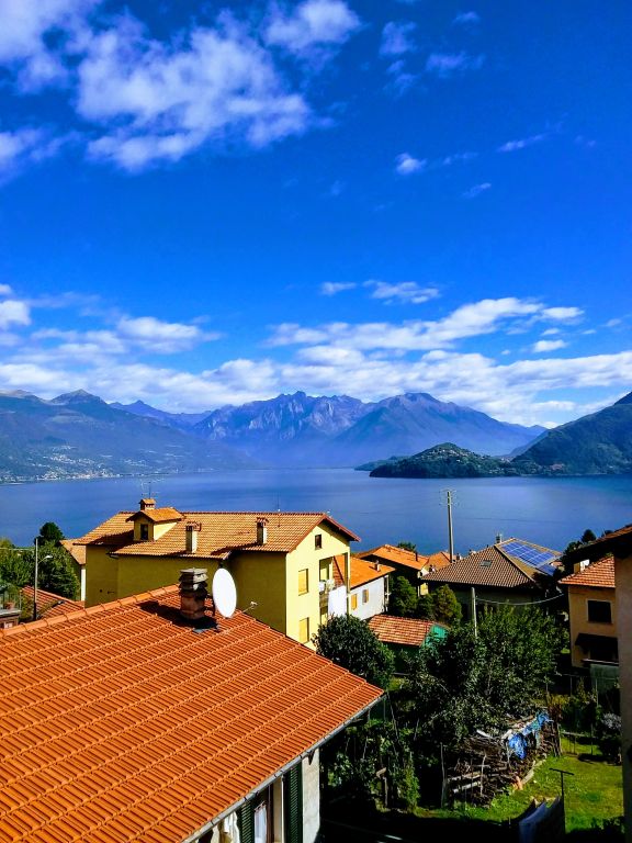 Bilocale a Pianello del Lario